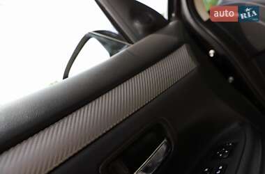 Внедорожник / Кроссовер Mitsubishi Outlander 2019 в 