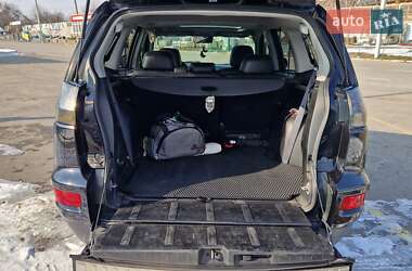 Внедорожник / Кроссовер Mitsubishi Outlander 2010 в 