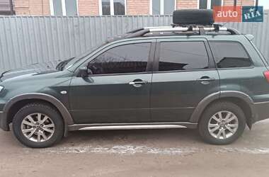 Позашляховик / Кросовер Mitsubishi Outlander 2004 в 