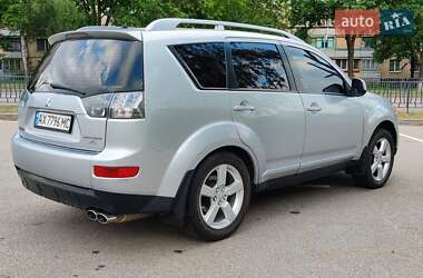 Внедорожник / Кроссовер Mitsubishi Outlander 2007 в 