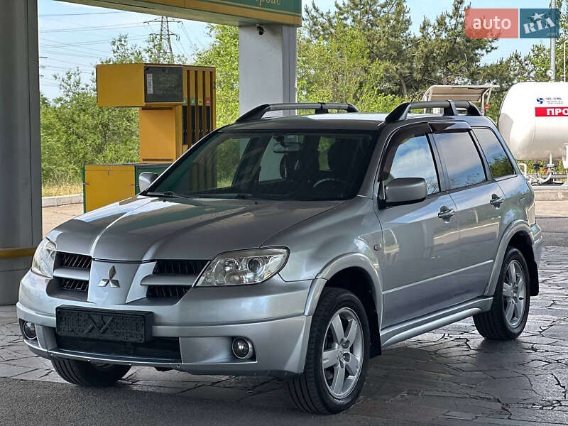 Внедорожник / Кроссовер Mitsubishi Outlander 2008 в Днепре