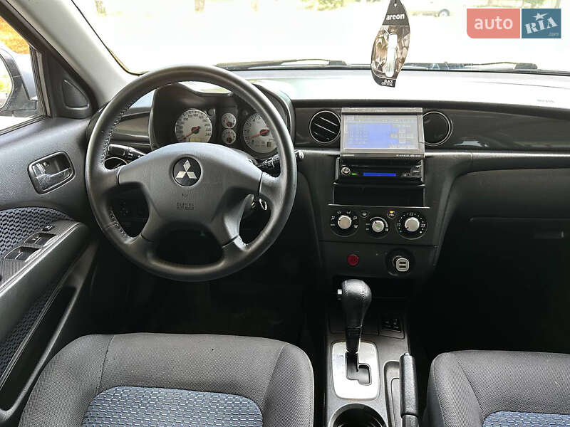 Внедорожник / Кроссовер Mitsubishi Outlander 2008 в Днепре