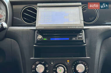 Внедорожник / Кроссовер Mitsubishi Outlander 2008 в 