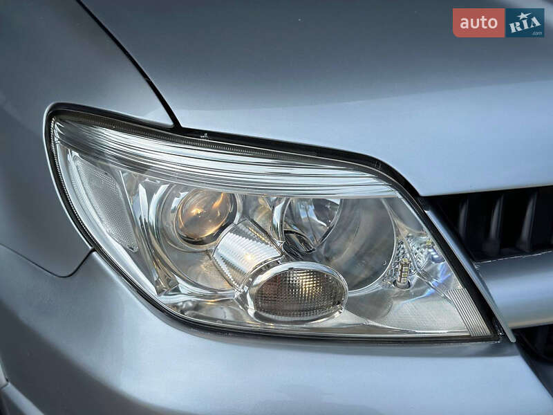 Внедорожник / Кроссовер Mitsubishi Outlander 2008 в Днепре