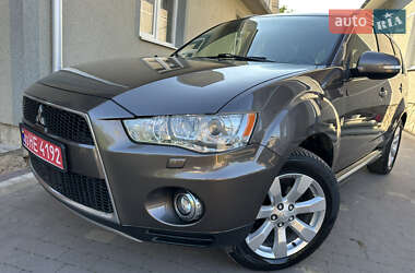 Внедорожник / Кроссовер Mitsubishi Outlander 2011 в Коломые