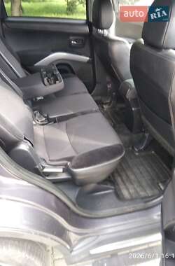 Позашляховик / Кросовер Mitsubishi Outlander 2010 в 