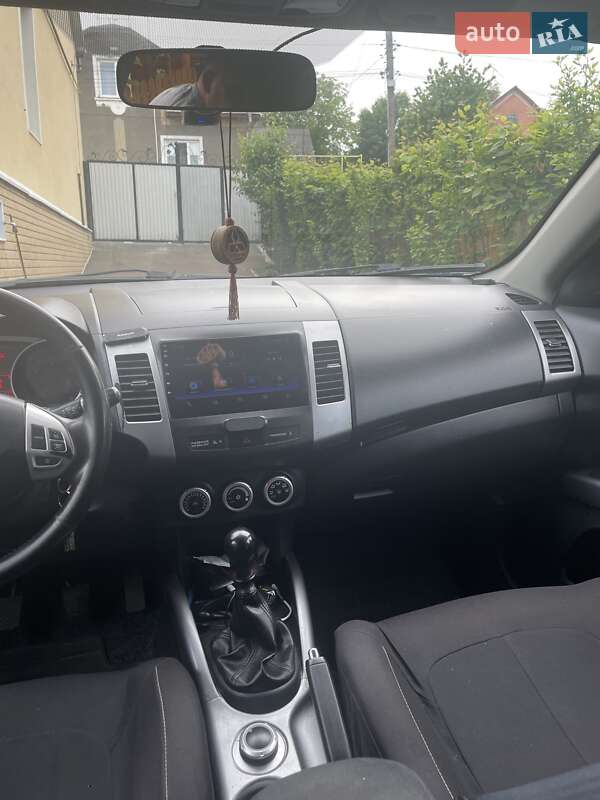 Внедорожник / Кроссовер Mitsubishi Outlander 2007 в Черновцах