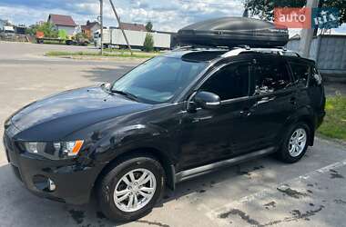 Внедорожник / Кроссовер Mitsubishi Outlander 2010 в Киеве
