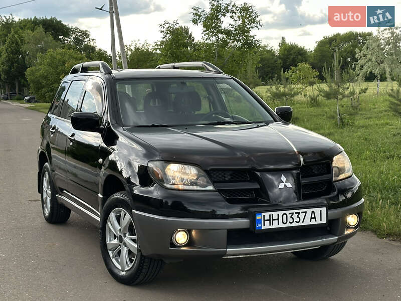 Внедорожник / Кроссовер Mitsubishi Outlander 2004 в Одессе
