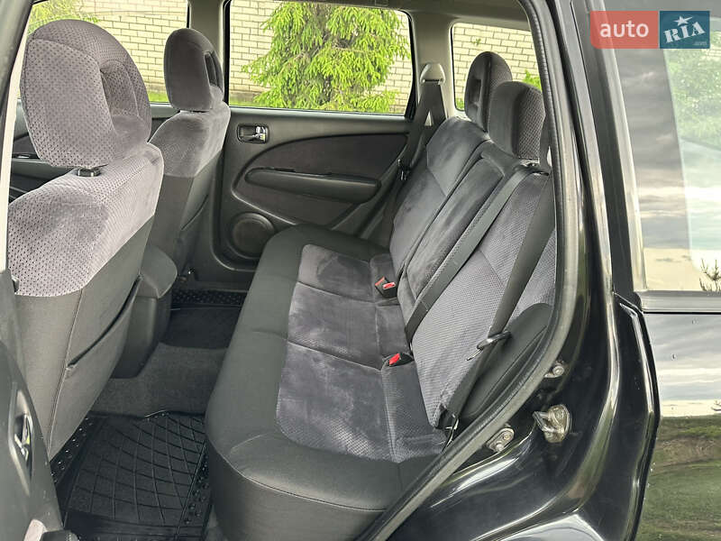 Внедорожник / Кроссовер Mitsubishi Outlander 2004 в Одессе