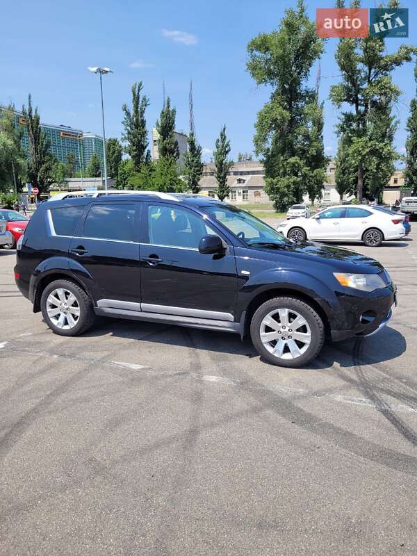 Mitsubishi Outlander 2009