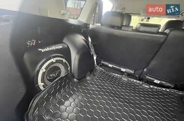 Внедорожник / Кроссовер Mitsubishi Outlander 2010 в 
