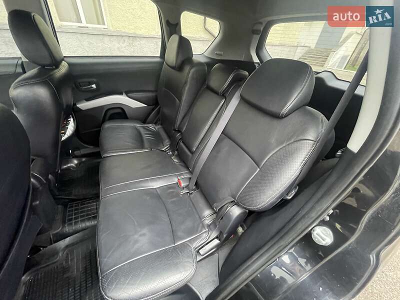 Внедорожник / Кроссовер Mitsubishi Outlander 2010 в Ивано-Франковске