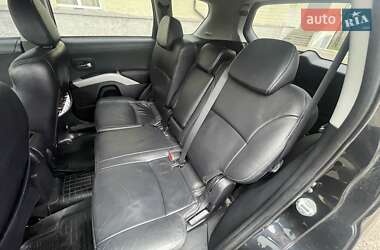 Внедорожник / Кроссовер Mitsubishi Outlander 2010 в 