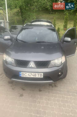 Внедорожник / Кроссовер Mitsubishi Outlander 2008 в Львове