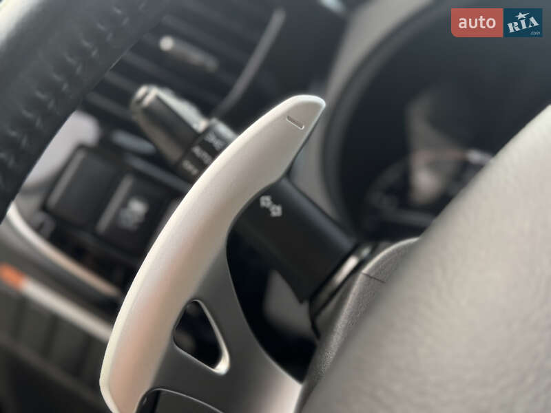 Внедорожник / Кроссовер Mitsubishi Outlander 2015 в Дрогобыче