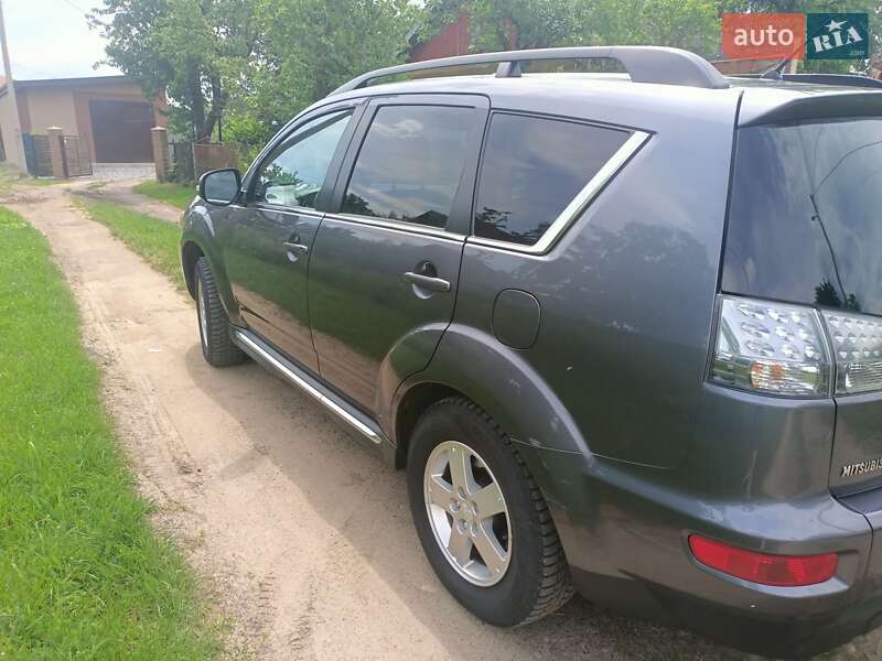 Внедорожник / Кроссовер Mitsubishi Outlander 2011 в Калуше фото 6 Внедорожник / Кроссовер Mitsubishi Outlander 2011 в Калуше