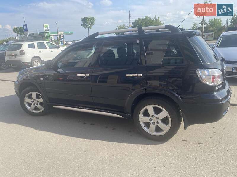 Внедорожник / Кроссовер Mitsubishi Outlander 2008 в Тернополе
