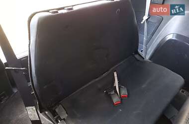 Внедорожник / Кроссовер Mitsubishi Outlander 2012 в 