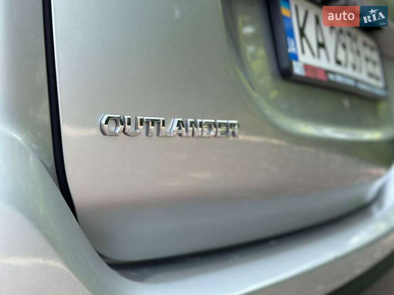 Внедорожник / Кроссовер Mitsubishi Outlander 2019 в Броварах