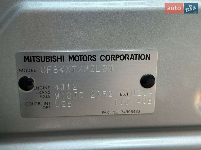 Внедорожник / Кроссовер Mitsubishi Outlander 2019 в Броварах