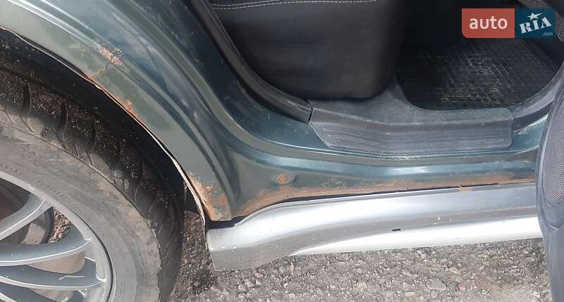 Позашляховик / Кросовер Mitsubishi Outlander 2006 в Харкові