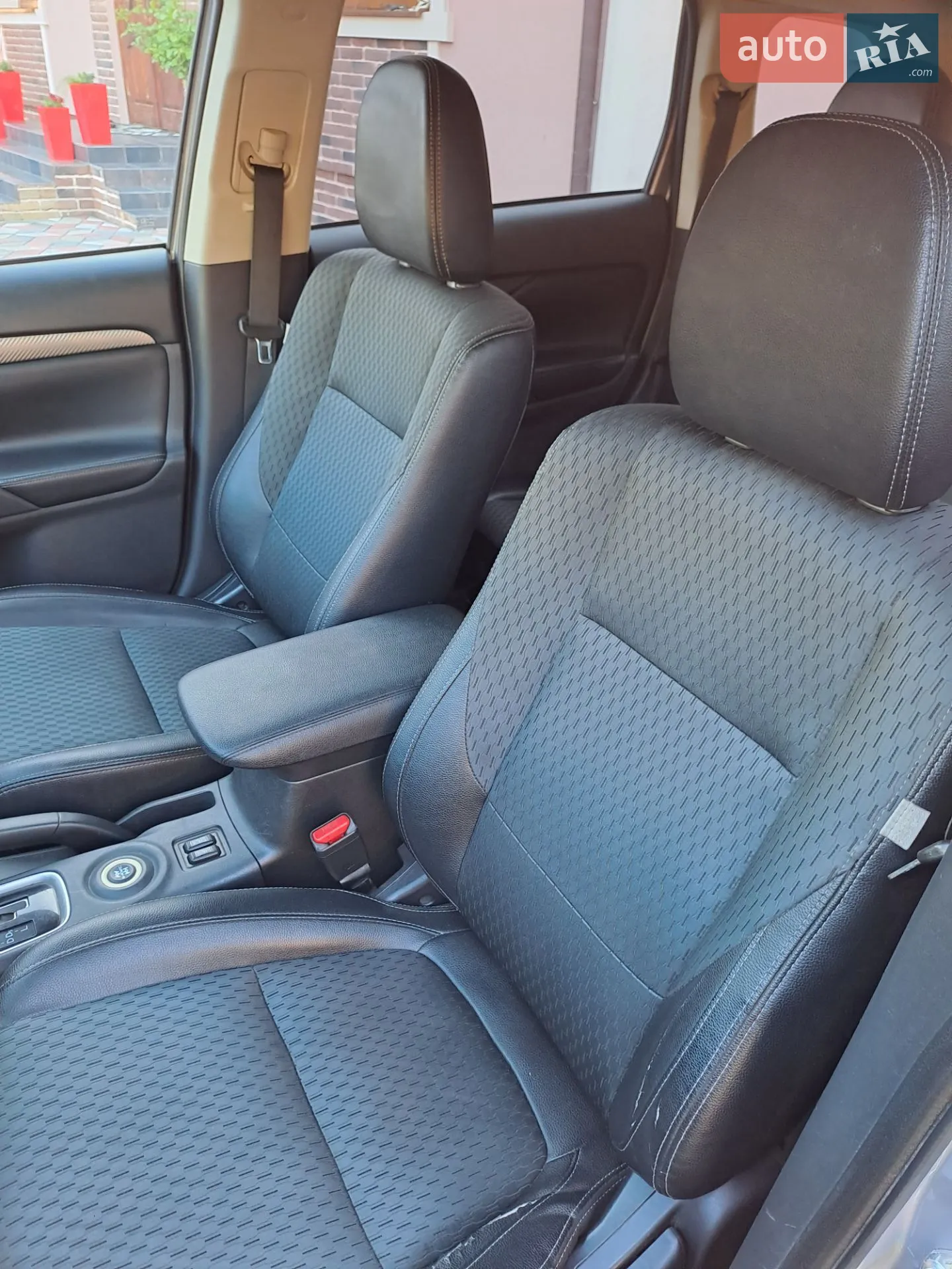 2014 Mitsubishi Outlander - мініатюра 63