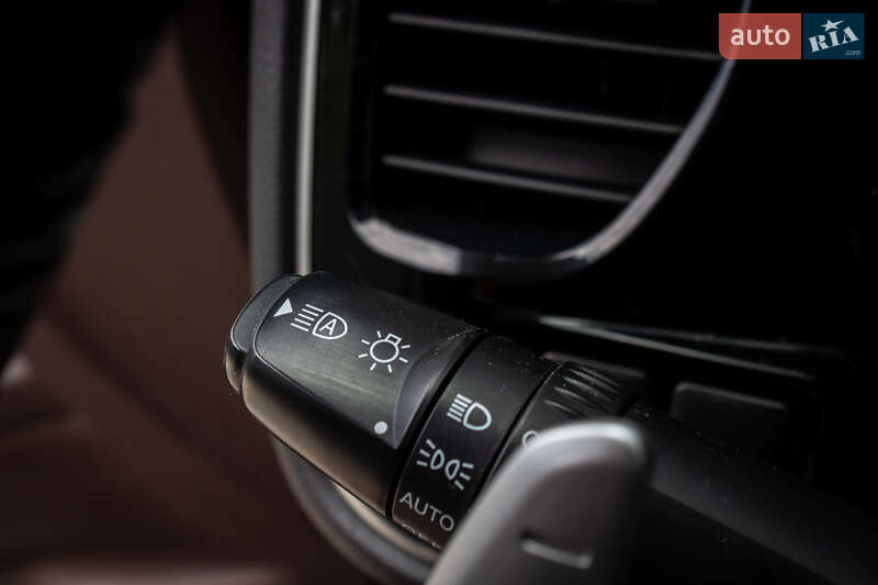 Внедорожник / Кроссовер Mitsubishi Outlander 2017 в Львове