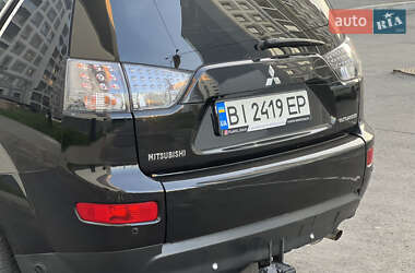 Внедорожник / Кроссовер Mitsubishi Outlander 2007 в 
