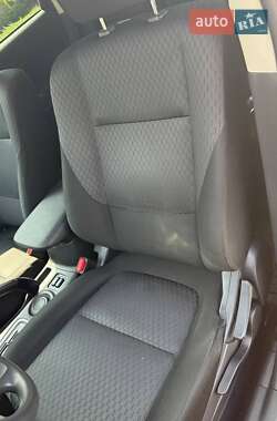 Позашляховик / Кросовер Mitsubishi Outlander 2014 в 