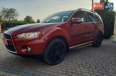 Позашляховик / Кросовер Mitsubishi Outlander 2012 в Стрию
