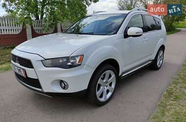 Внедорожник / Кроссовер Mitsubishi Outlander 2009 в Калуше