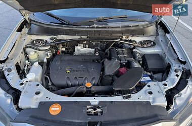 Внедорожник / Кроссовер Mitsubishi Outlander 2010 в 