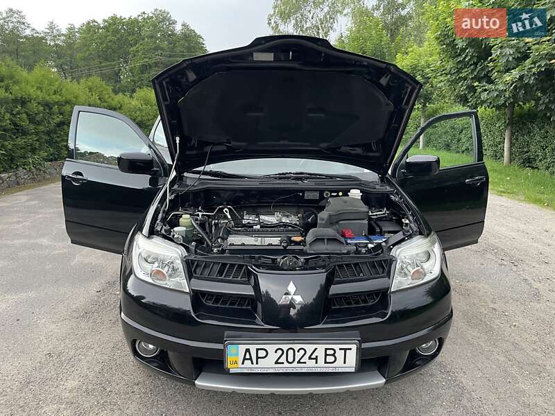 Позашляховик / Кросовер Mitsubishi Outlander 2009 в Вінниці