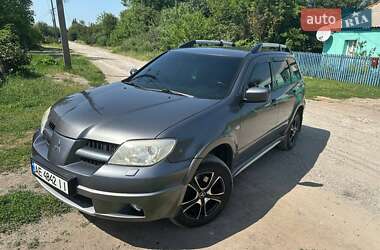 Позашляховик / Кросовер Mitsubishi Outlander 2006 в 