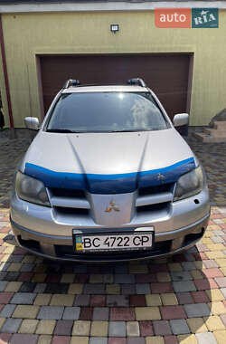 Внедорожник / Кроссовер Mitsubishi Outlander 2004 в Львове