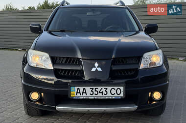 Внедорожник / Кроссовер Mitsubishi Outlander 2007 в 
