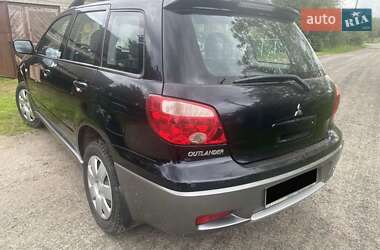 Внедорожник / Кроссовер Mitsubishi Outlander 2009 в 