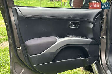 Внедорожник / Кроссовер Mitsubishi Outlander 2011 в 