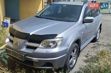 Позашляховик / Кросовер Mitsubishi Outlander 2006 в Миколаєві