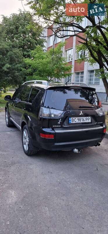 Внедорожник / Кроссовер Mitsubishi Outlander 2007 в Львове