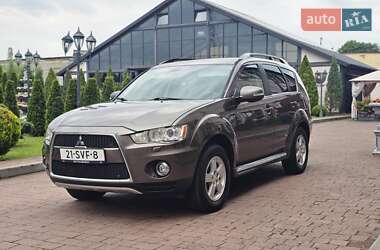 Позашляховик / Кросовер Mitsubishi Outlander 2013 в Стрию