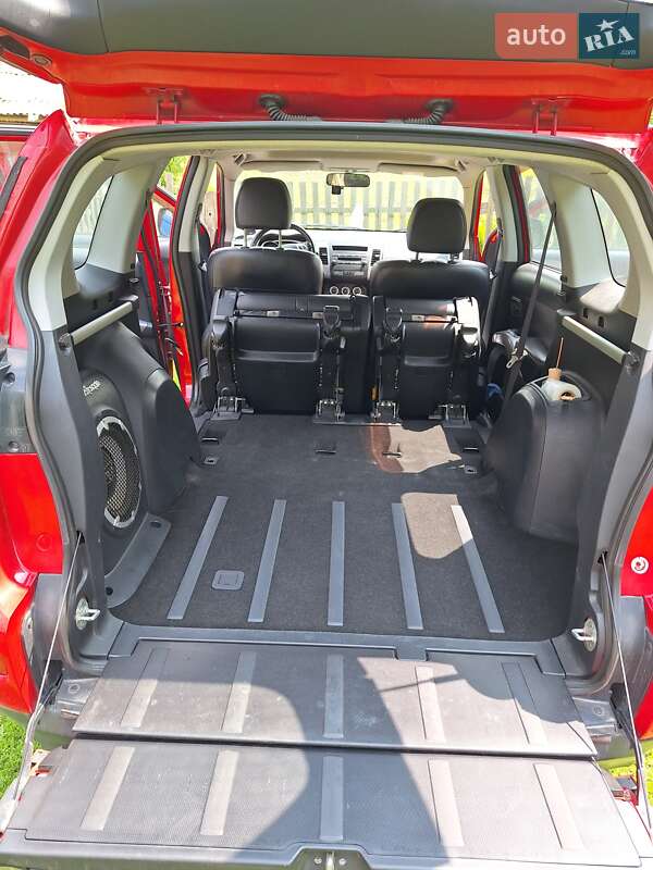 Позашляховик / Кросовер Mitsubishi Outlander 2007 в Києві