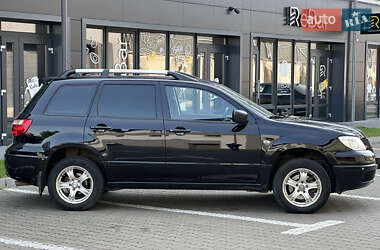 Внедорожник / Кроссовер Mitsubishi Outlander 2007 в 