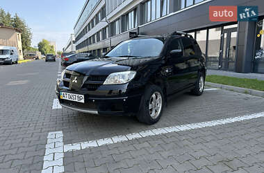 Внедорожник / Кроссовер Mitsubishi Outlander 2007 в 