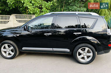 Внедорожник / Кроссовер Mitsubishi Outlander 2007 в 