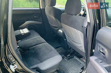 Внедорожник / Кроссовер Mitsubishi Outlander 2007 в 