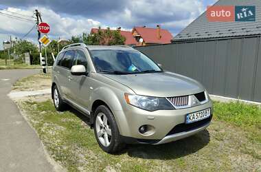 Внедорожник / Кроссовер Mitsubishi Outlander 2008 в Ровно