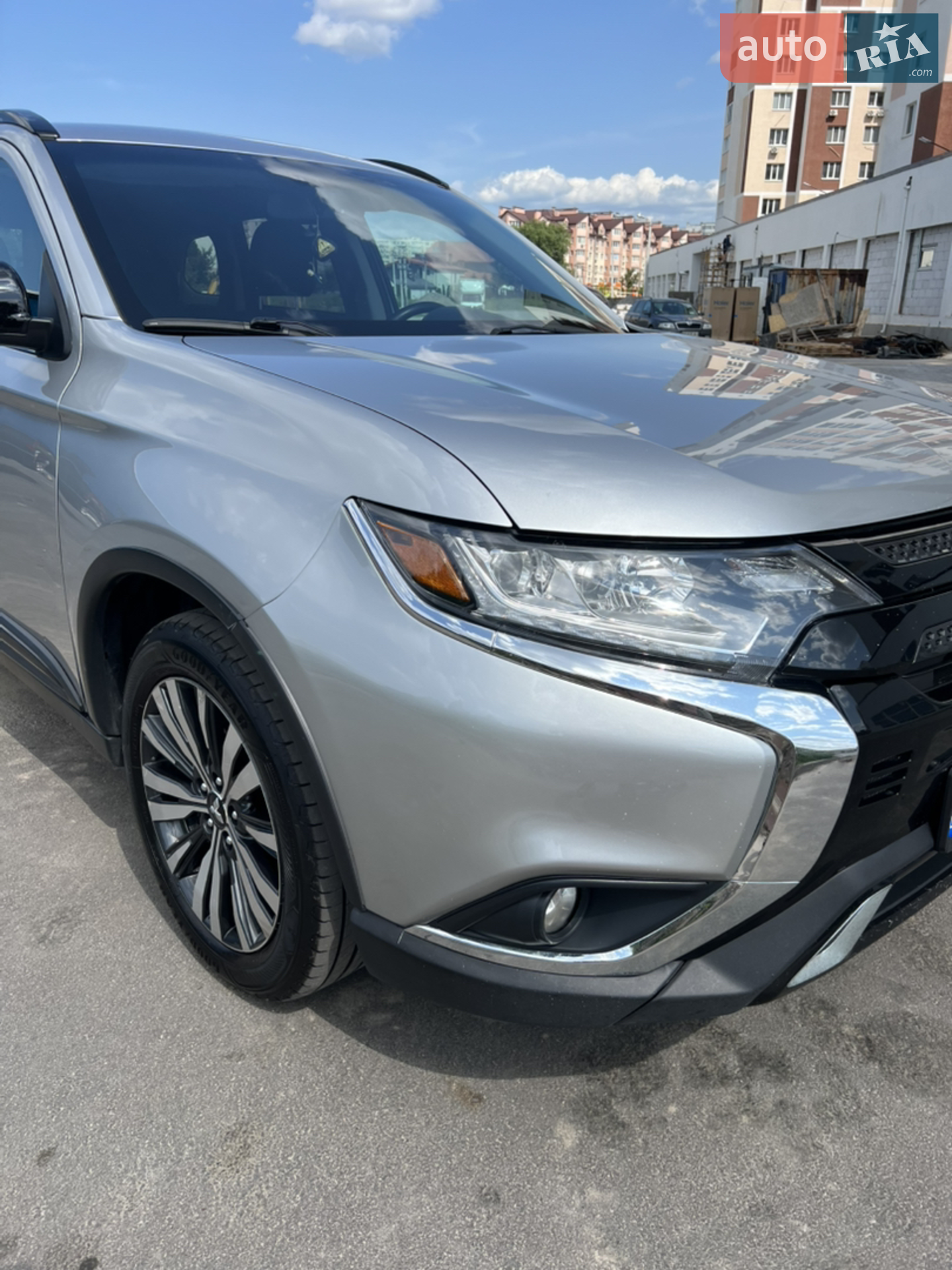2019 Mitsubishi Outlander - мініатюра 5