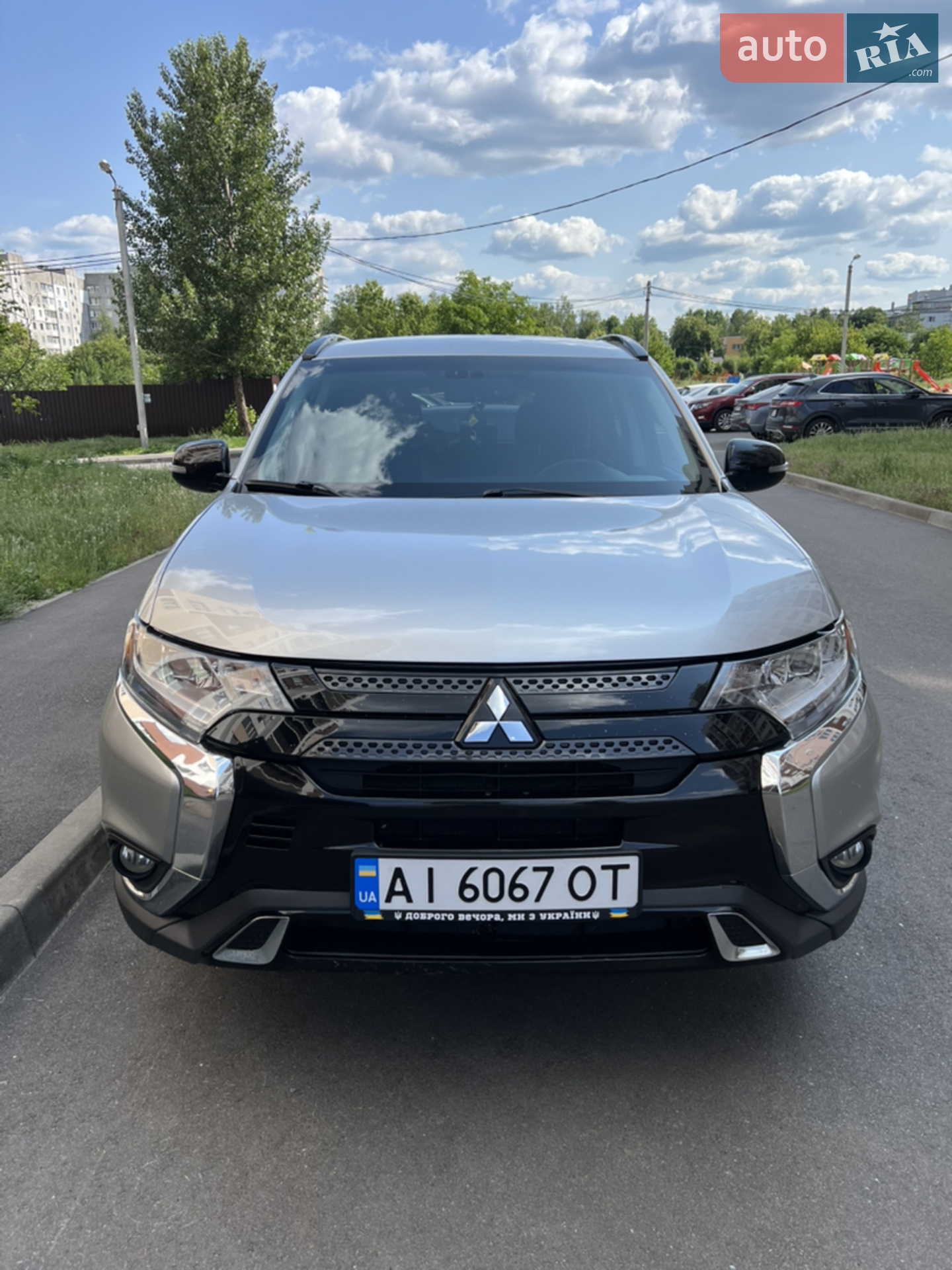 2019 Mitsubishi Outlander - мініатюра 4